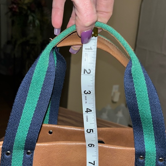 TOMMY HILFIGER MONOGRAM GREEN AND NAVY STRIPE PURSE - Picture 14 of 16